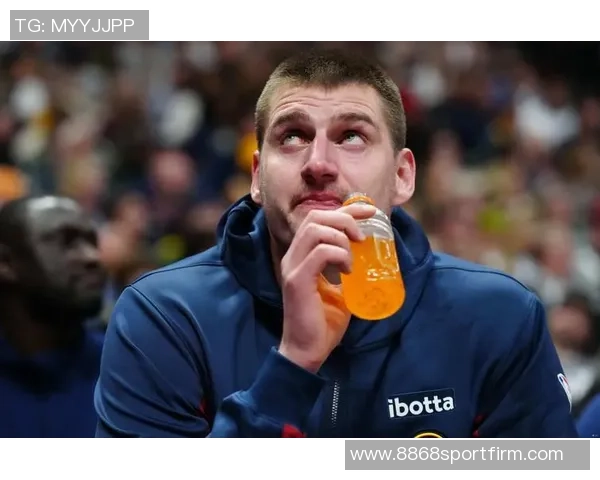 约基奇首节表现惊艳6投全中轻松斩获12分5篮板3助攻